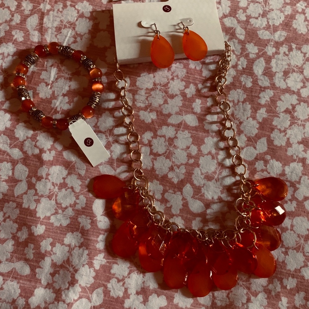Jewelry Bundle - Picture 2 of 2